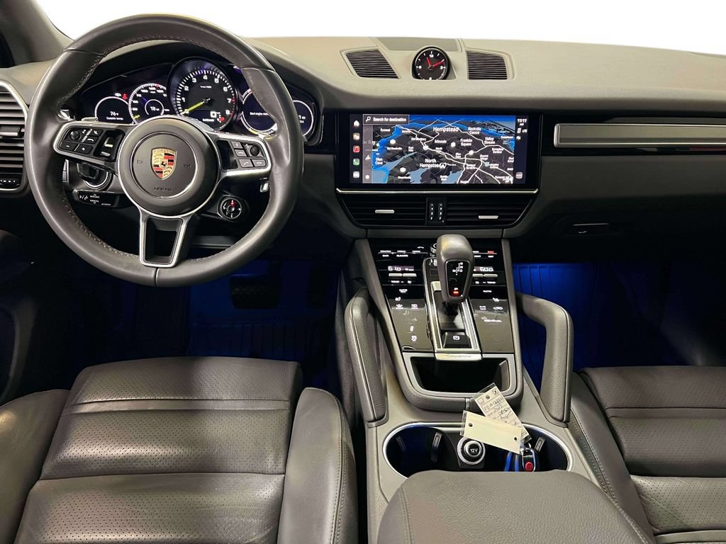 Used 2023 Porsche Cayenne Platinum Edition AWD/4WD image 10