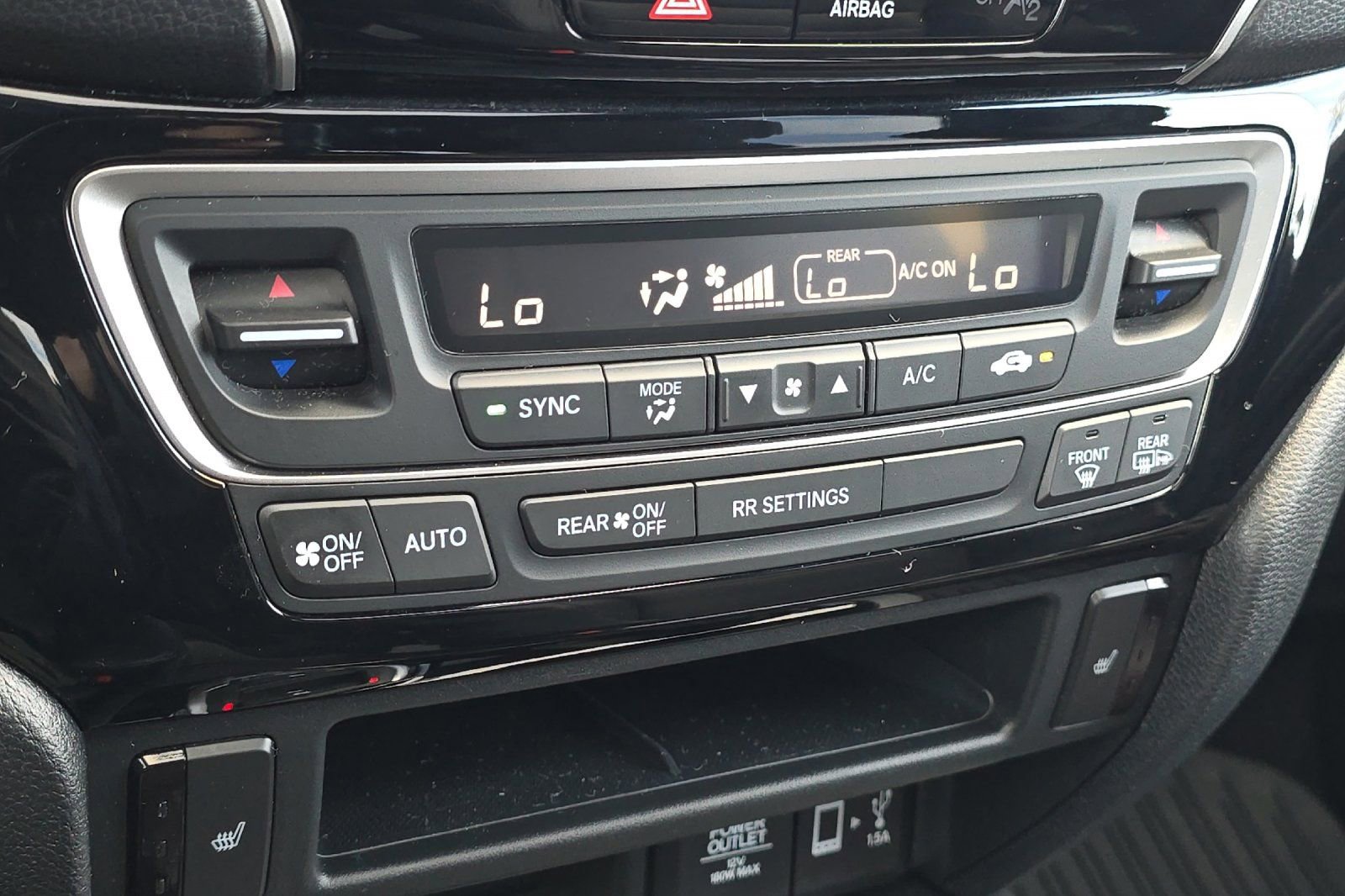 Used 2022 Honda Ridgeline Black Edition image 22