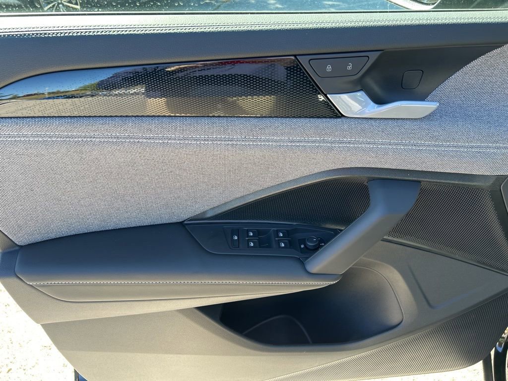 New 2026 Volkswagen Tiguan S image 11