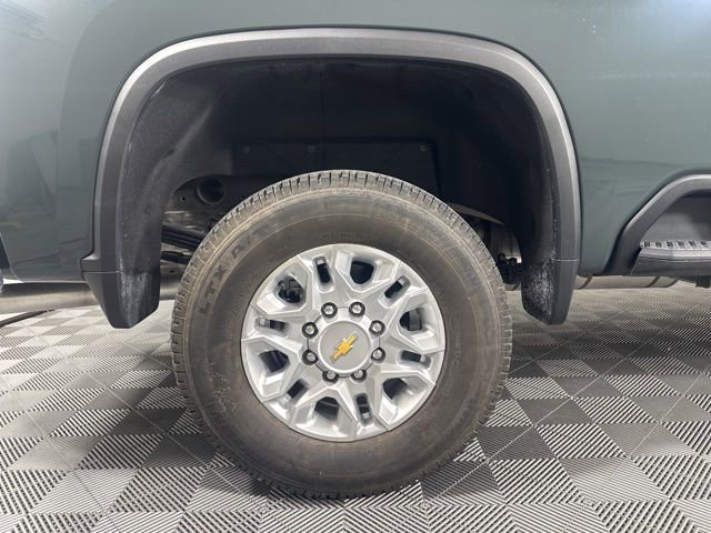 Used 2026 Chevrolet Silverado 2500 LTZ w/ LTZ Convenience Package image 9