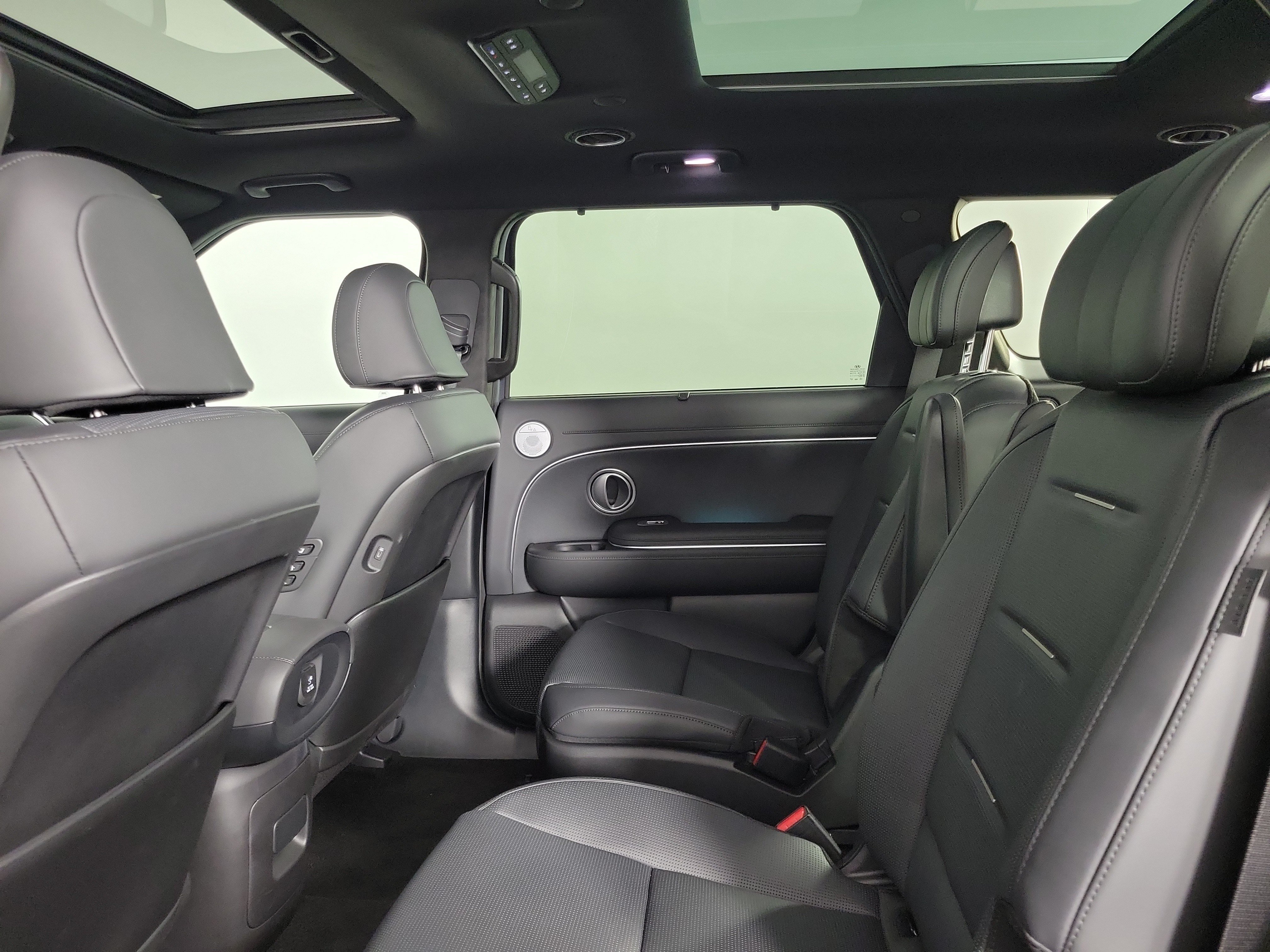 New 2026 Hyundai Palisade Calligraphy AWD/4WD image 29