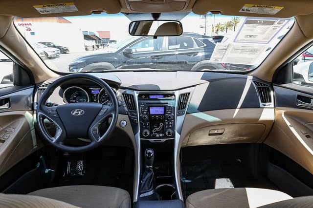 Used 2011 Hyundai Sonata Hybrid image 14