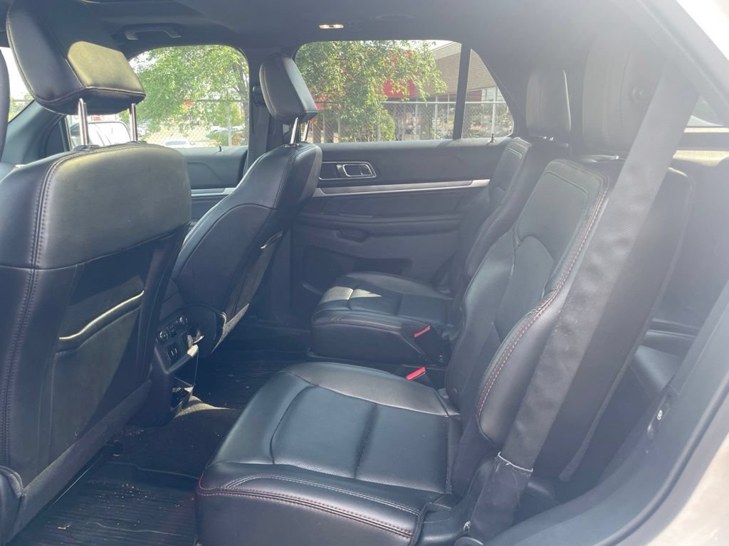 Used 2018 Ford Explorer Sport w/ Equipment Group 401A AWD/4WD image 10