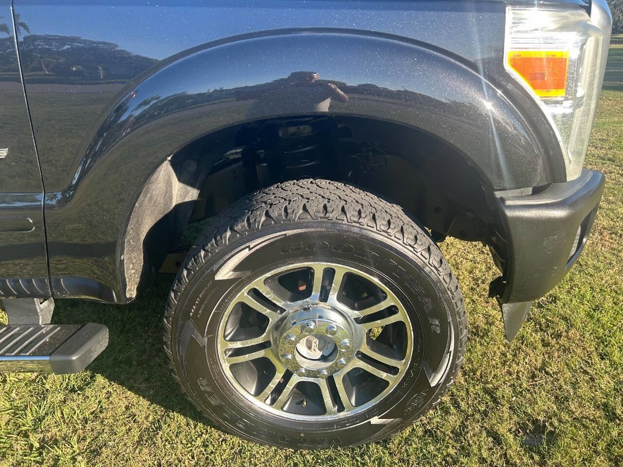 Used 2014 Ford F350 Platinum AWD/4WD image 25