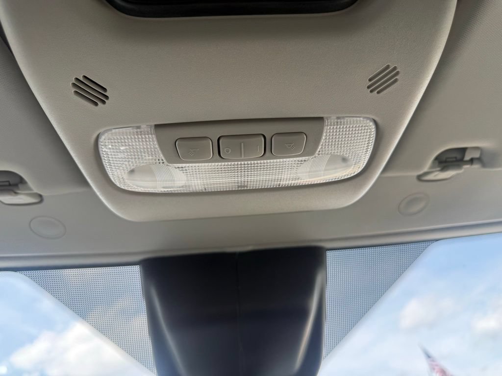 Used 2019 Ford Transit 150 XLT RWD image 31