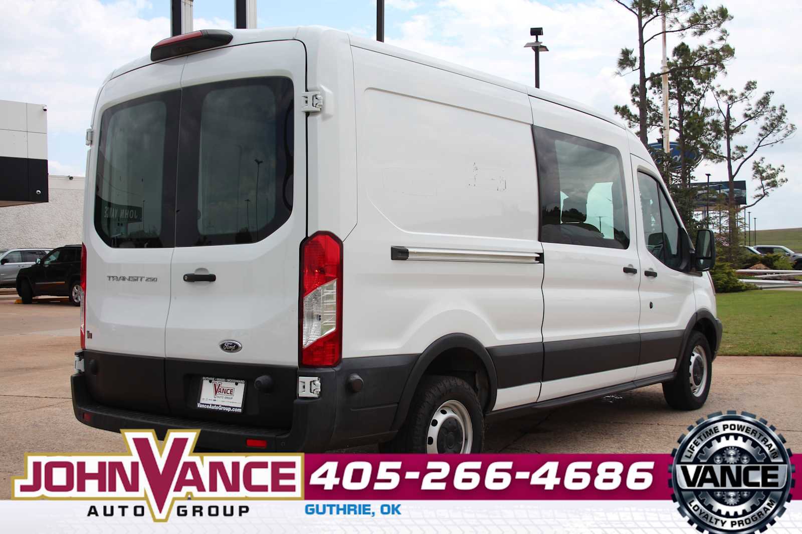 Used 2019 Ford Transit 250 148 Medium Roof RWD image 12