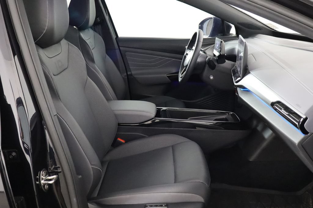 Used 2024 Volkswagen ID.4 Pro S AWD/4WD image 17