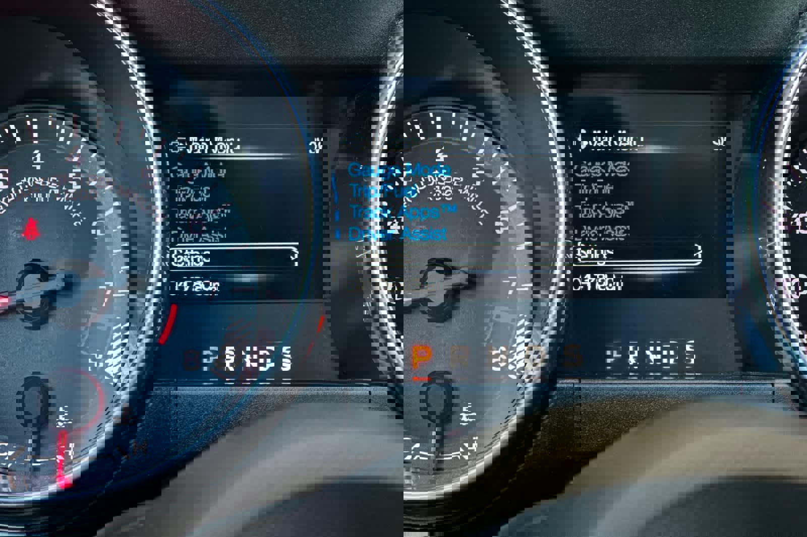 Used 2022 Ford Mustang GT w/ Black Accent Package RWD image 25