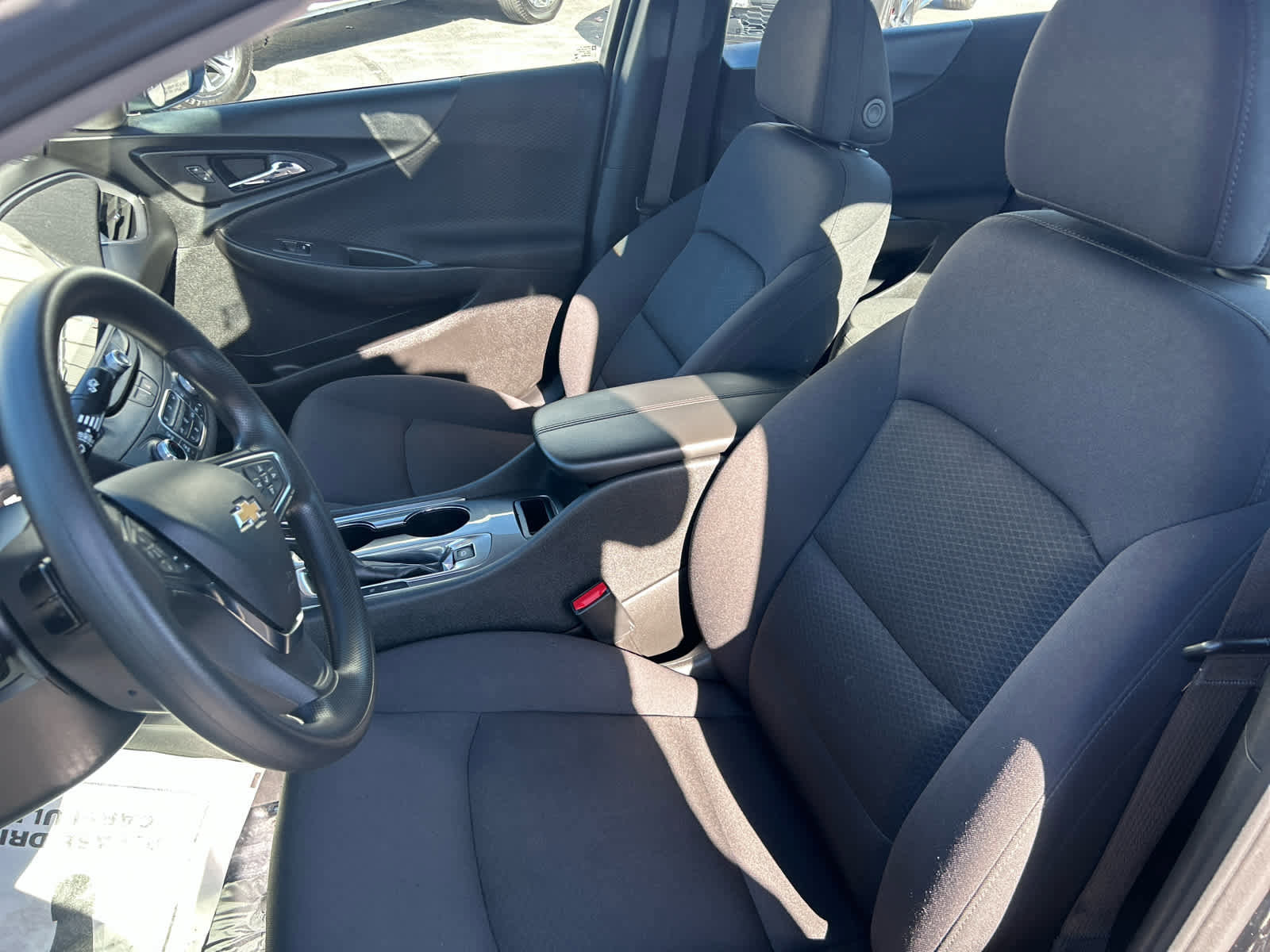 Used 2025 Chevrolet Malibu LT image 12