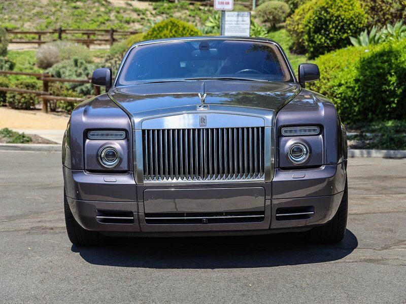 Used 2010 Rolls-Royce Phantom Coupe RWD image 8