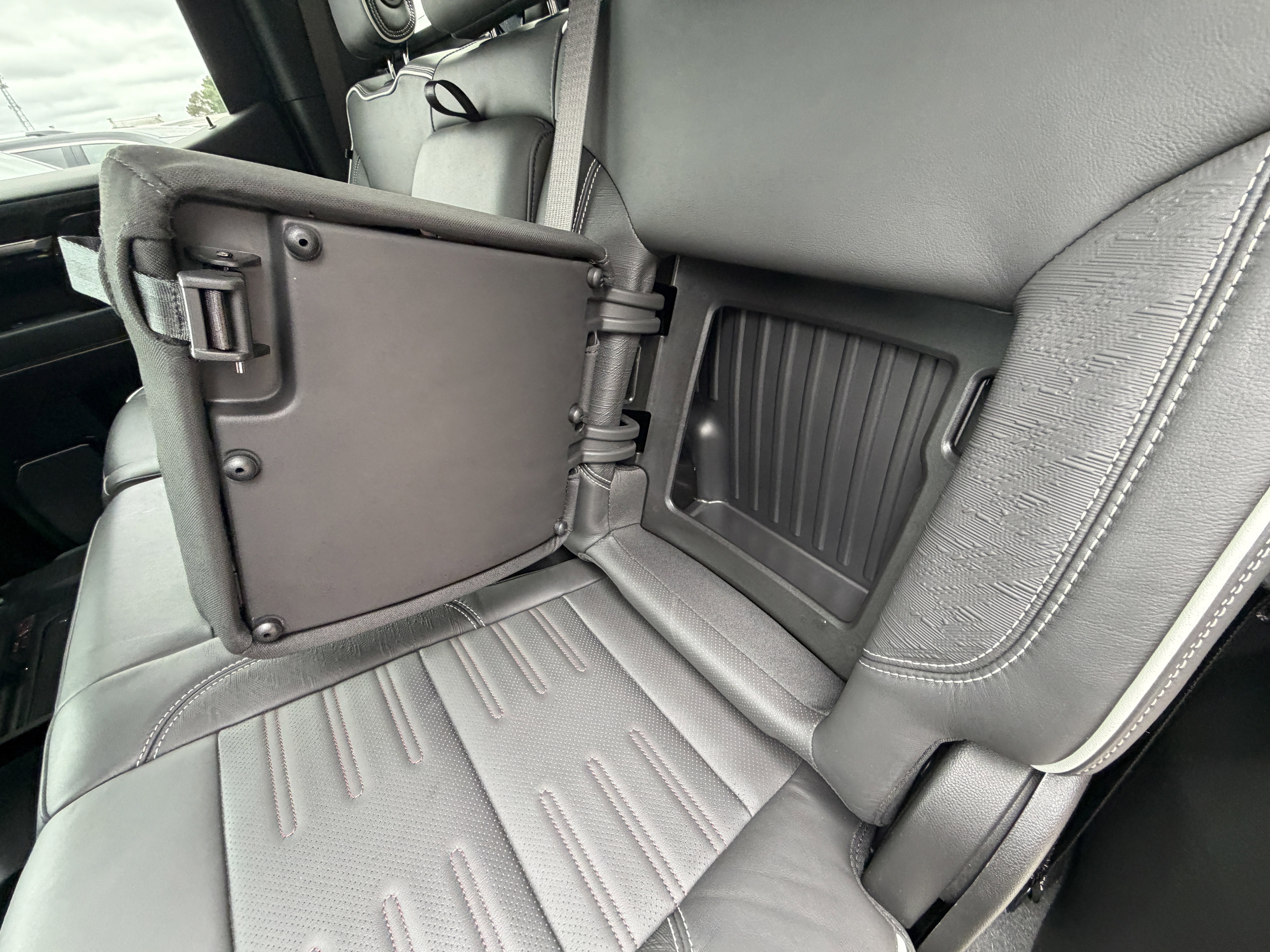 Used 2024 GMC Sierra 1500 AT4X AWD/4WD image 21
