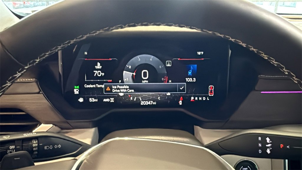 Used 2024 GMC Acadia Denali image 32