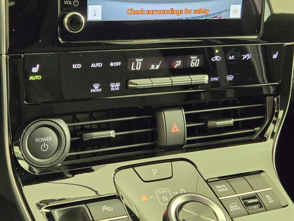 Certified 2025 Subaru Solterra AWD/4WD image 30