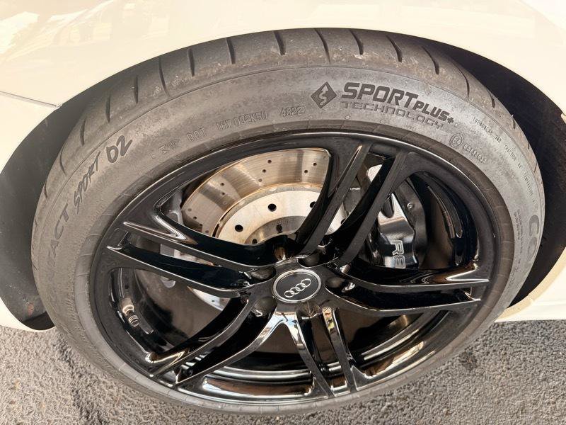 Used 2012 Audi R8 V10 AWD/4WD image 22