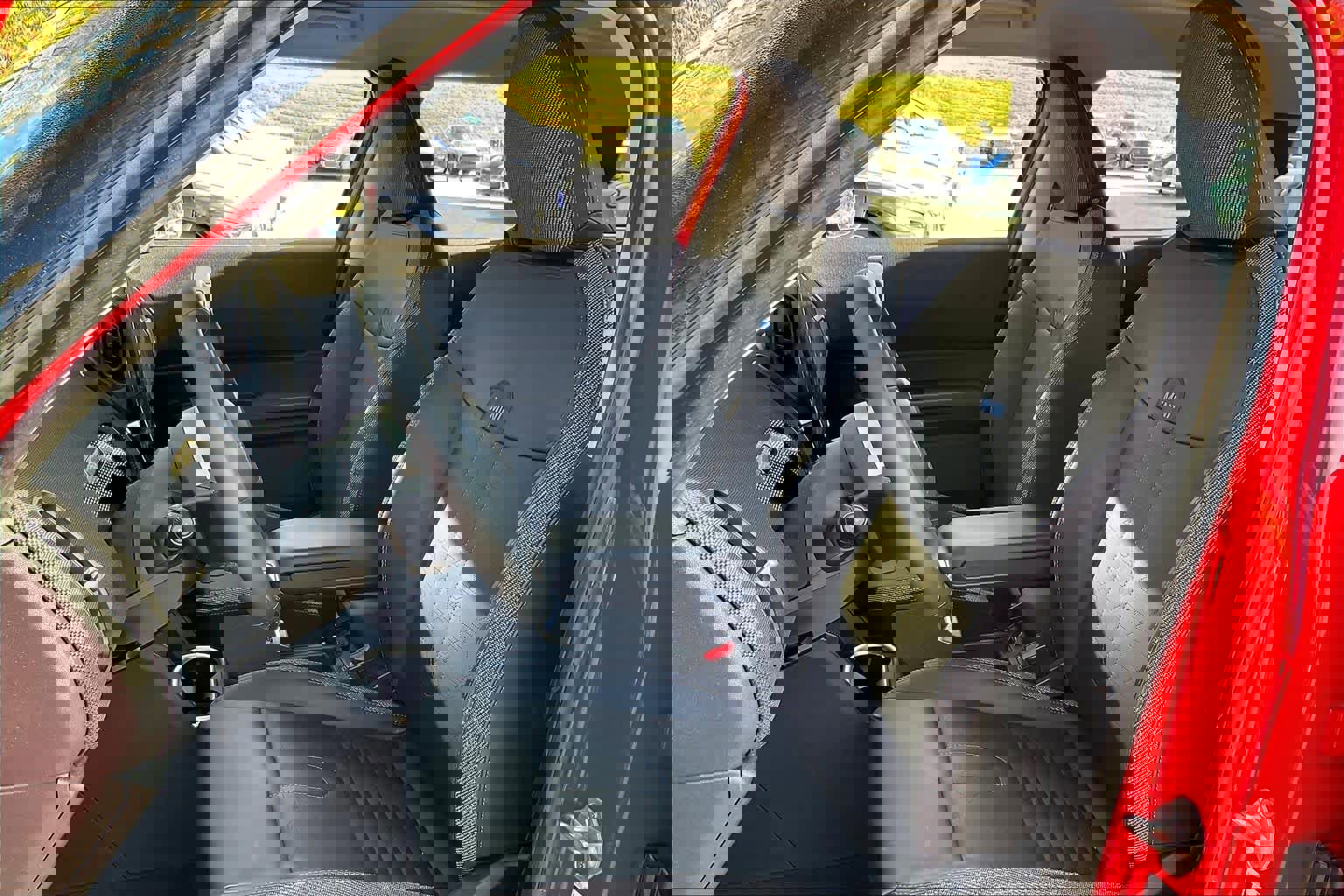 Certified 2025 MINI Cooper Countryman S w/ Comfort Package Max image 7