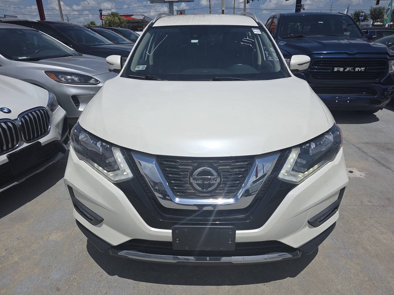 Used 2018 Nissan Rogue SL