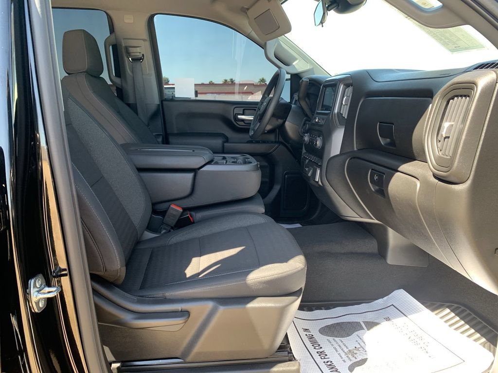 Certified 2026 Chevrolet Silverado 1500 Custom w/ Rally Edition RWD image 26