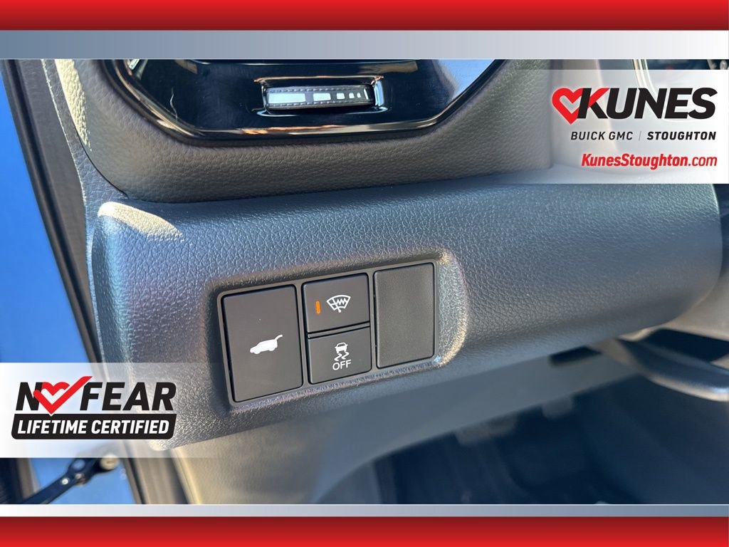 Used 2025 Honda Pilot TrailSport image 20