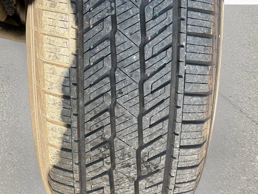 Used 2024 Chevrolet Silverado 1500 RST w/ Z71 Off-Road Package image 42