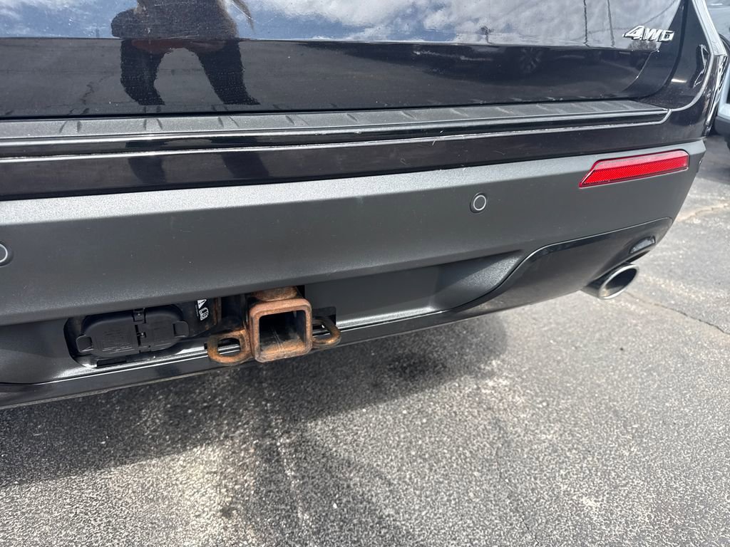 Used 2022 Ford Explorer ST-Line w/ Class IV Trailer Tow Package image 12