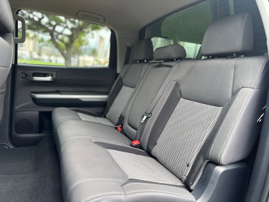 Used 2015 Toyota Tundra SR5 image 11