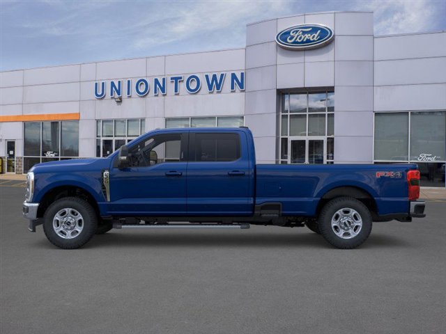 New 2026 Ford F350 4x4 Crew Cab Super Duty image 3