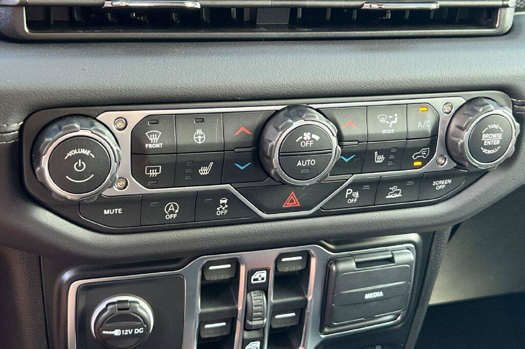 New 2026 Jeep Gladiator Rubicon AWD/4WD image 20