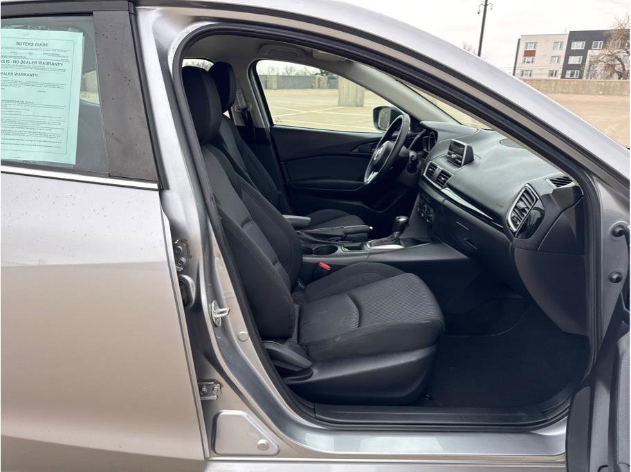 Used 2014 MAZDA MAZDA3 i Touring image 9