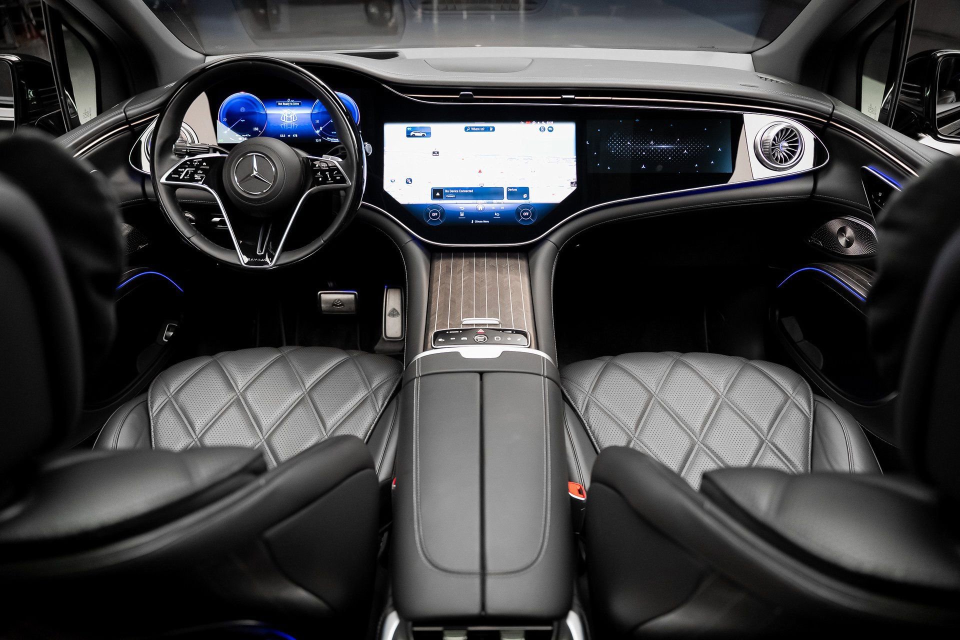 Used 2024 Mercedes-Benz Maybach EQS 680 4MATIC image 43