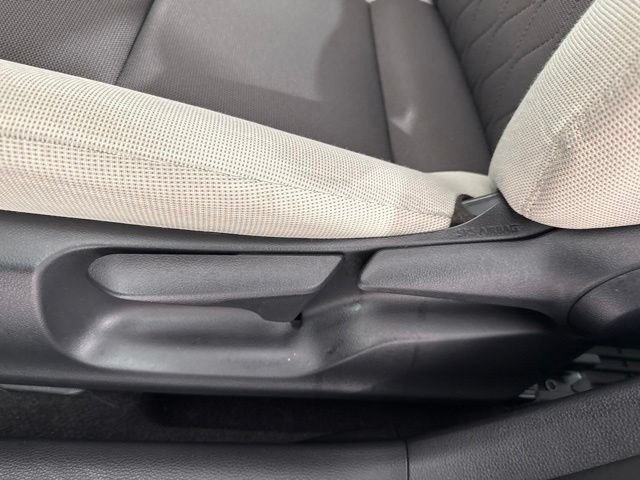 Used 2023 Toyota Corolla LE FWD image 18