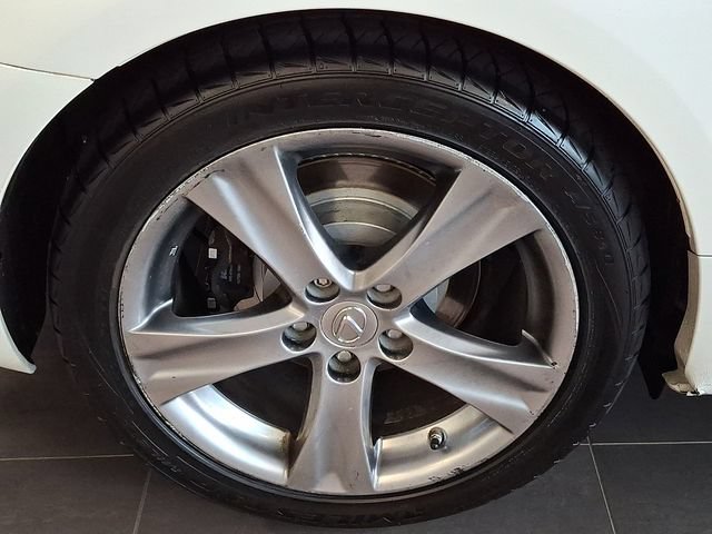 Used 2012 Lexus IS 250C w/ Luxury Pkg RWD image 10