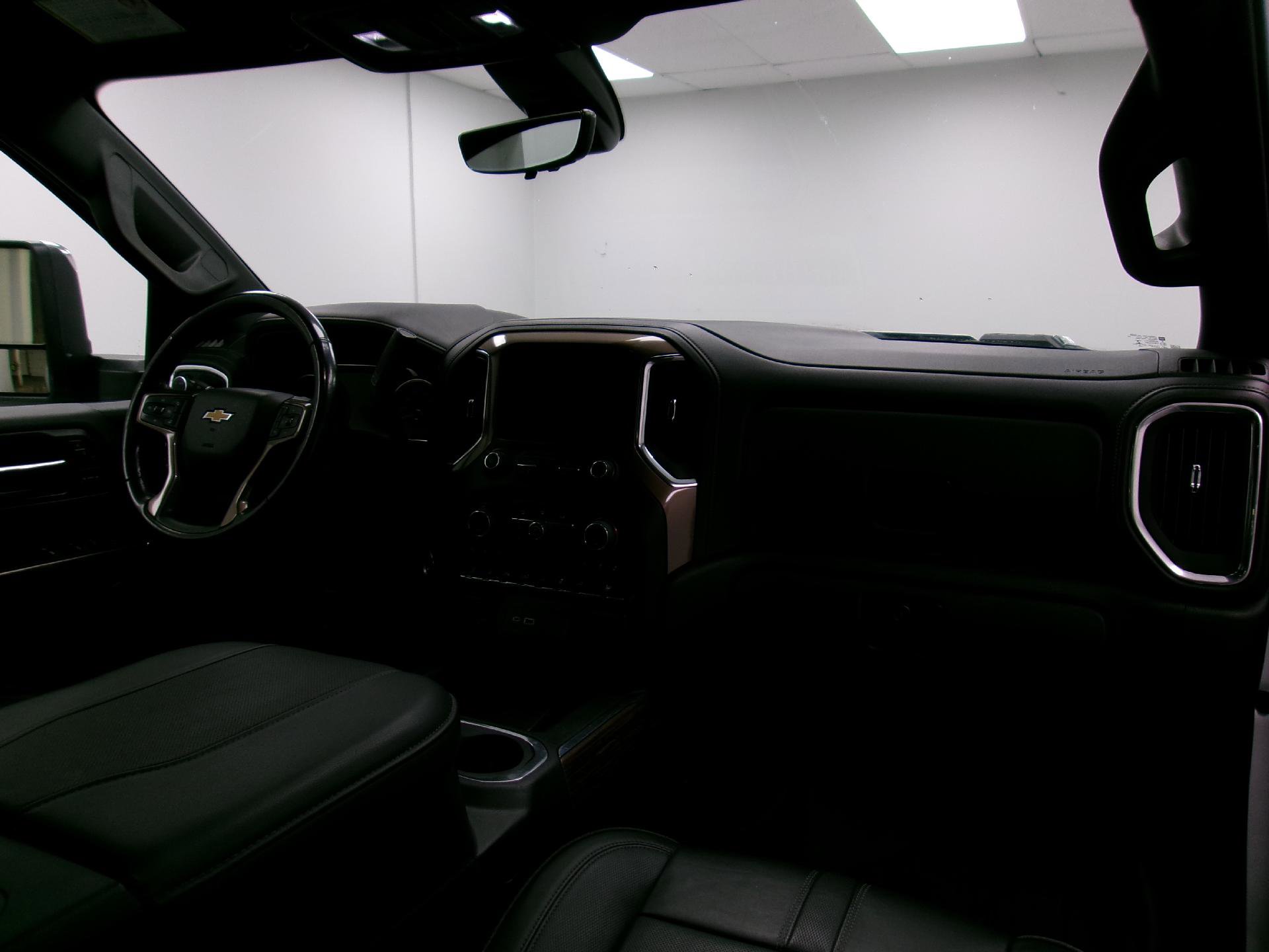 Certified 2023 Chevrolet Silverado 3500 High Country w/ Snow Plow Prep/Camper Package image 3