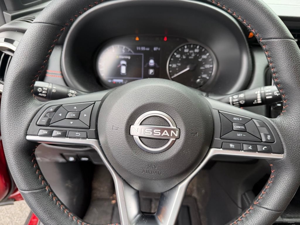 Used 2023 Nissan Kicks SR FWD image 10