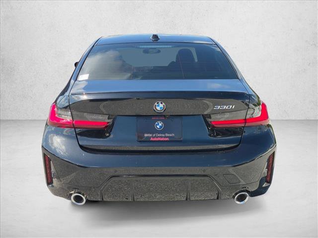Used 2026 BMW 330i Sedan w/ M Sport Package RWD image 7