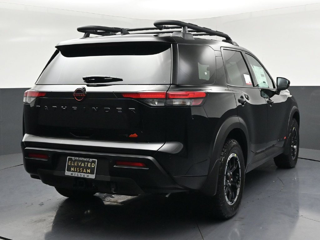 New 2026 Nissan Pathfinder Rock Creek w/ Rock Creek Premium Package AWD/4WD image 4