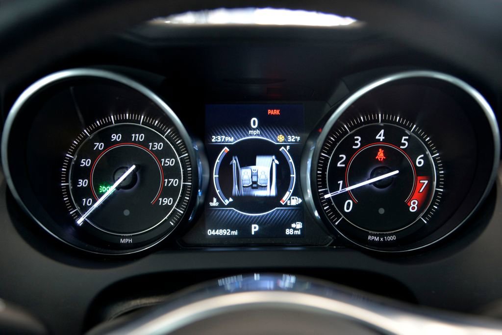 Used 2018 Jaguar F-TYPE Coupe image 21