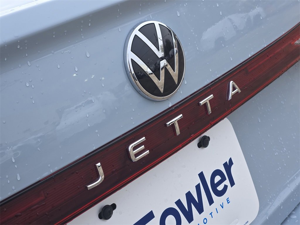 New 2026 Volkswagen Jetta SE image 7