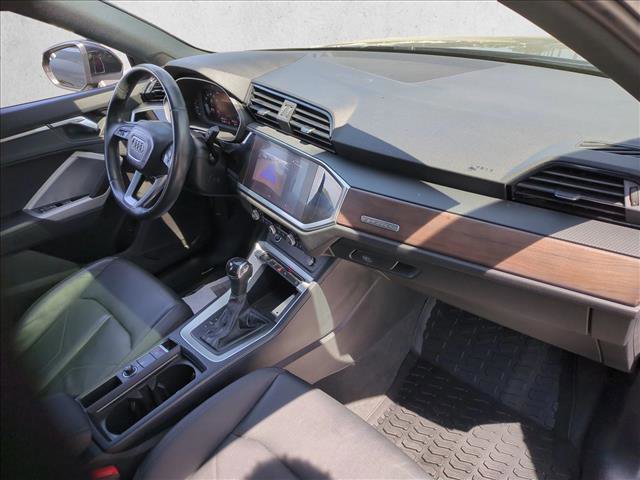 Used 2022 Audi Q3 2.0T Premium image 24