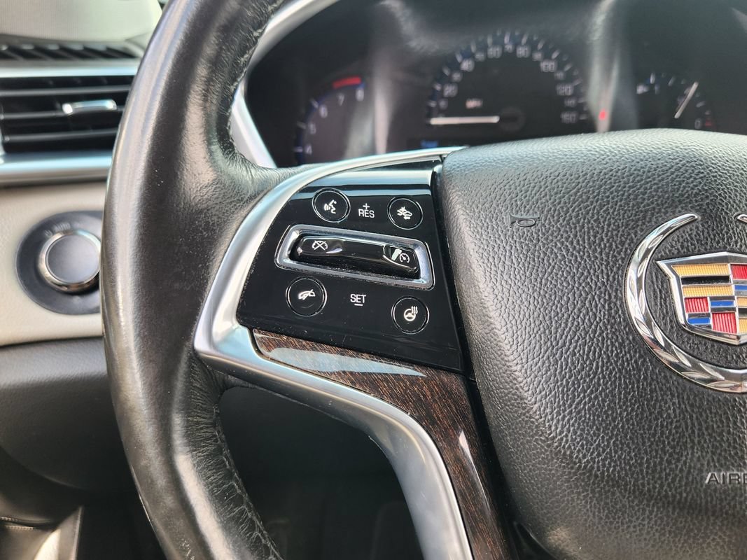 Used 2013 Cadillac SRX Luxury w/ Driver Awareness Package FWD image 29