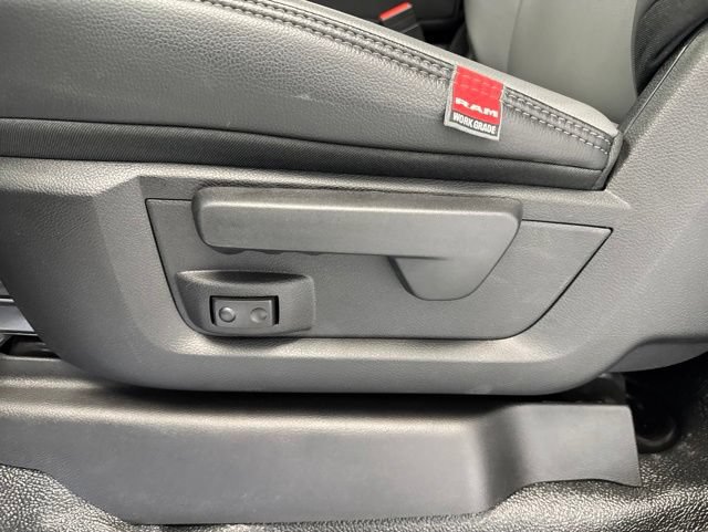 New 2026 RAM 5500 Tradesman AWD/4WD image 12