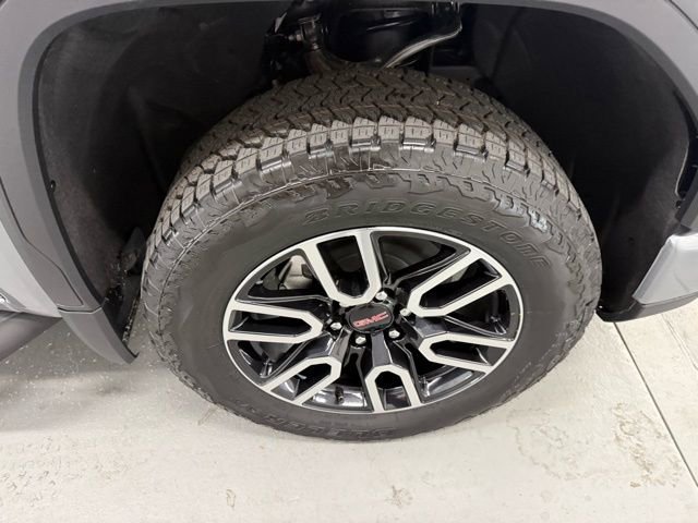 New 2026 GMC Sierra 1500 AT4 w/ AT4 Premium Package image 4