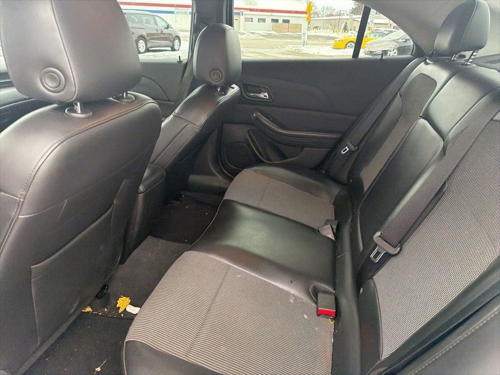 Used 2015 Chevrolet Malibu LT w/ Power Convenience Package image 16