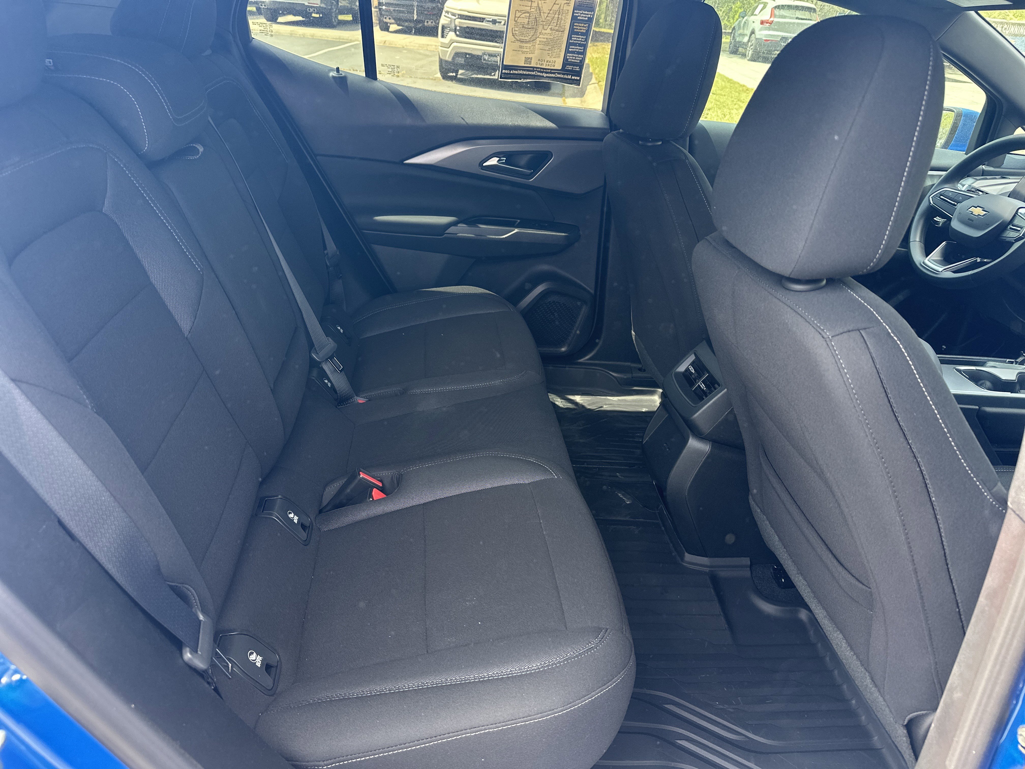 Certified 2026 Chevrolet Equinox EV LT image 13