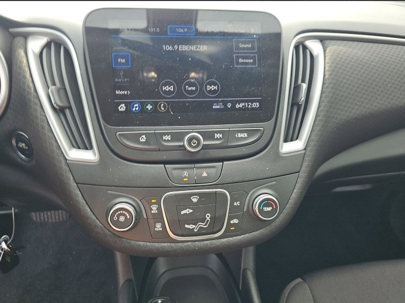 Used 2020 Chevrolet Malibu LS image 14