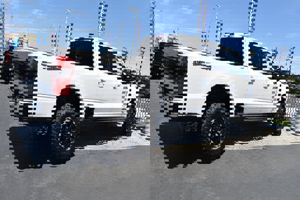 New 2025 Ford F250 Platinum w/ Tremor Off-Road Package image 2