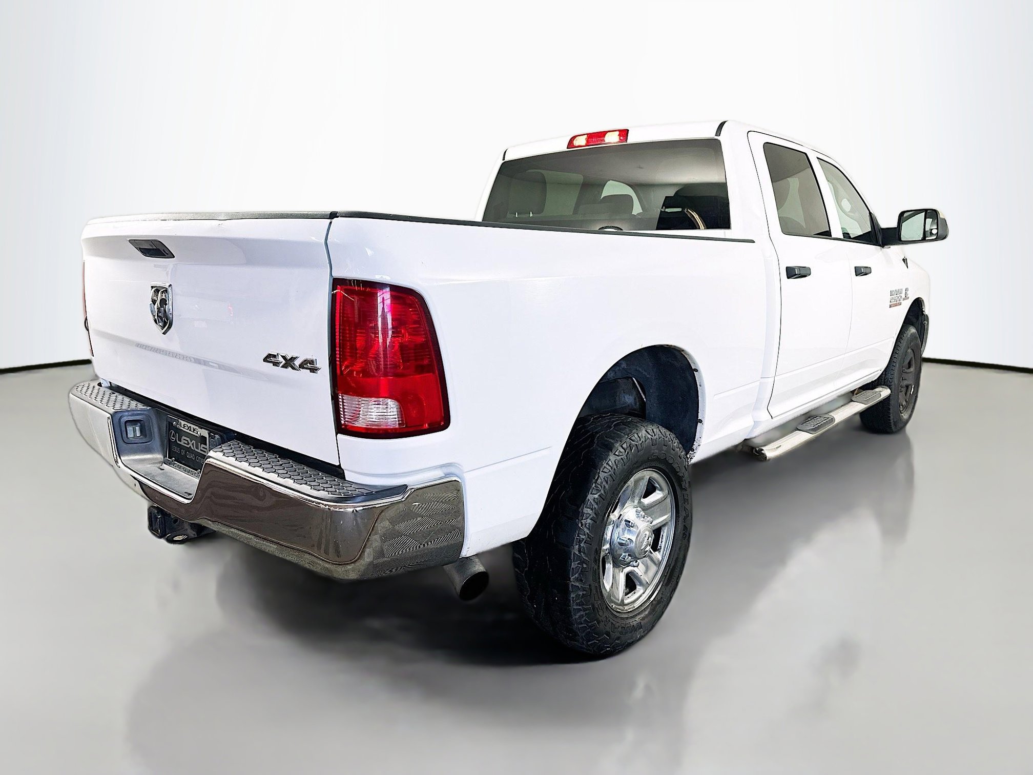 Used 2018 RAM 2500 Tradesman w/ Chrome Appearance Group image 7