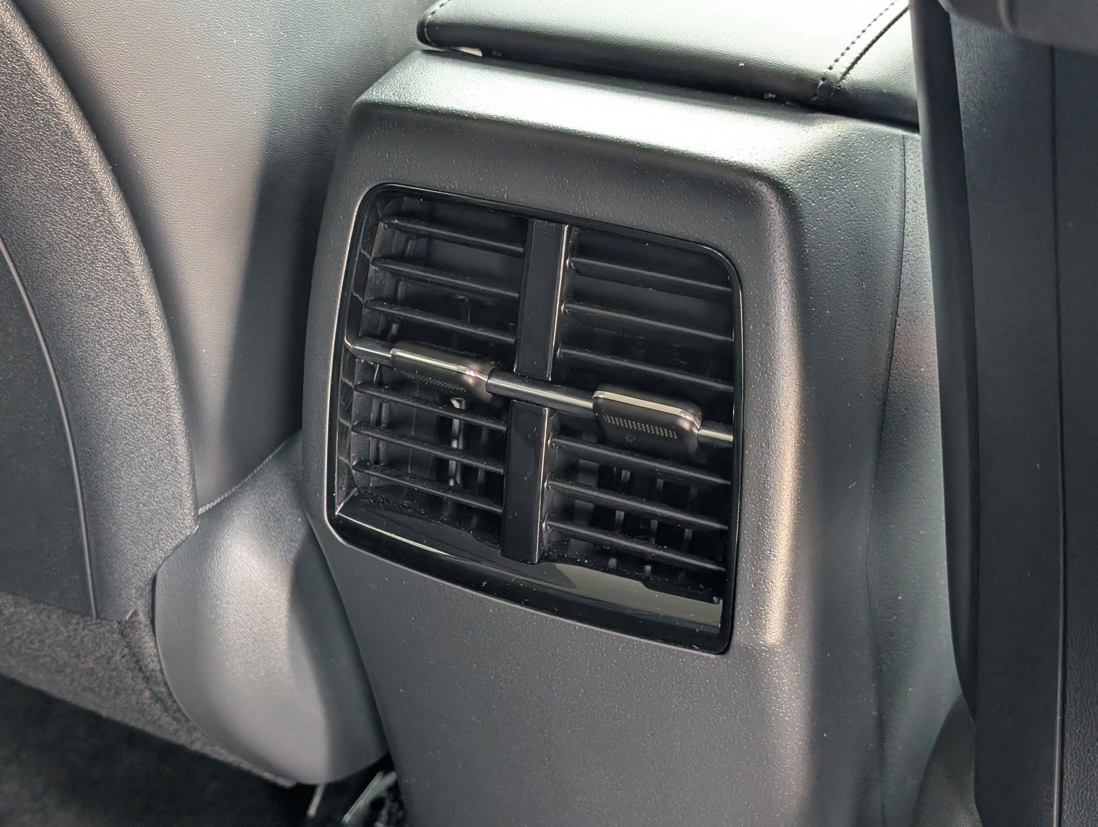 Certified 2025 Kia Niro EX image 27