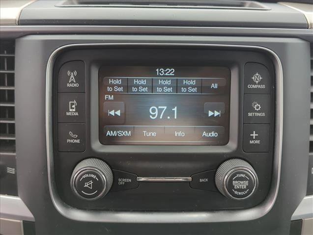 Used 2019 RAM 1500 Classic SLT AWD/4WD image 13