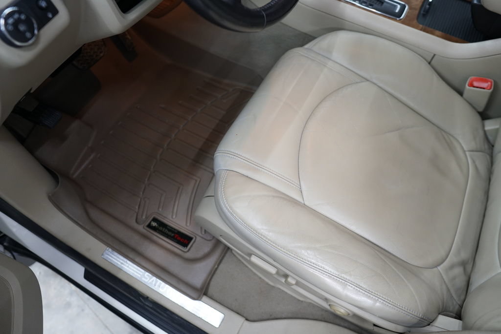 Used 2007 Saturn Outlook XR w/ Premium Trim Pkg FWD image 33