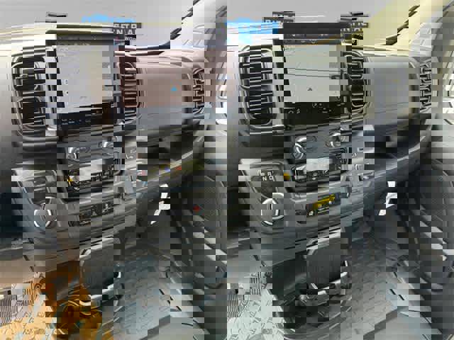 New 2024 RAM ProMaster 3500 w/ Delivery Van Package image 11